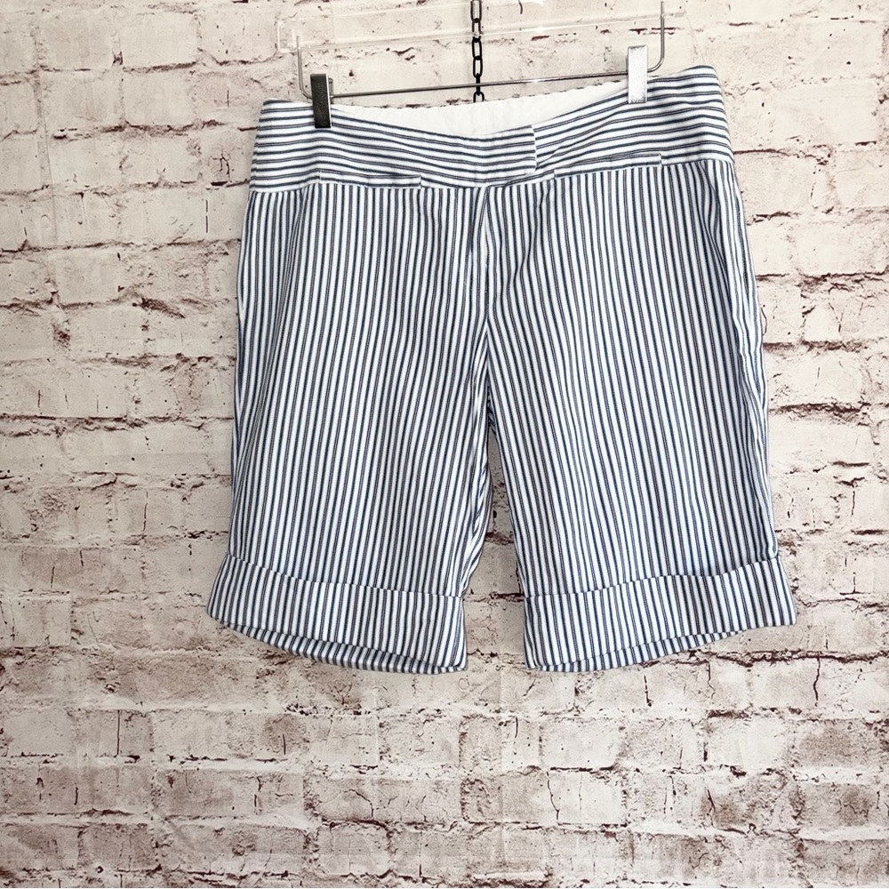 Boston Proper Navy and White Label Cotton Shorts
